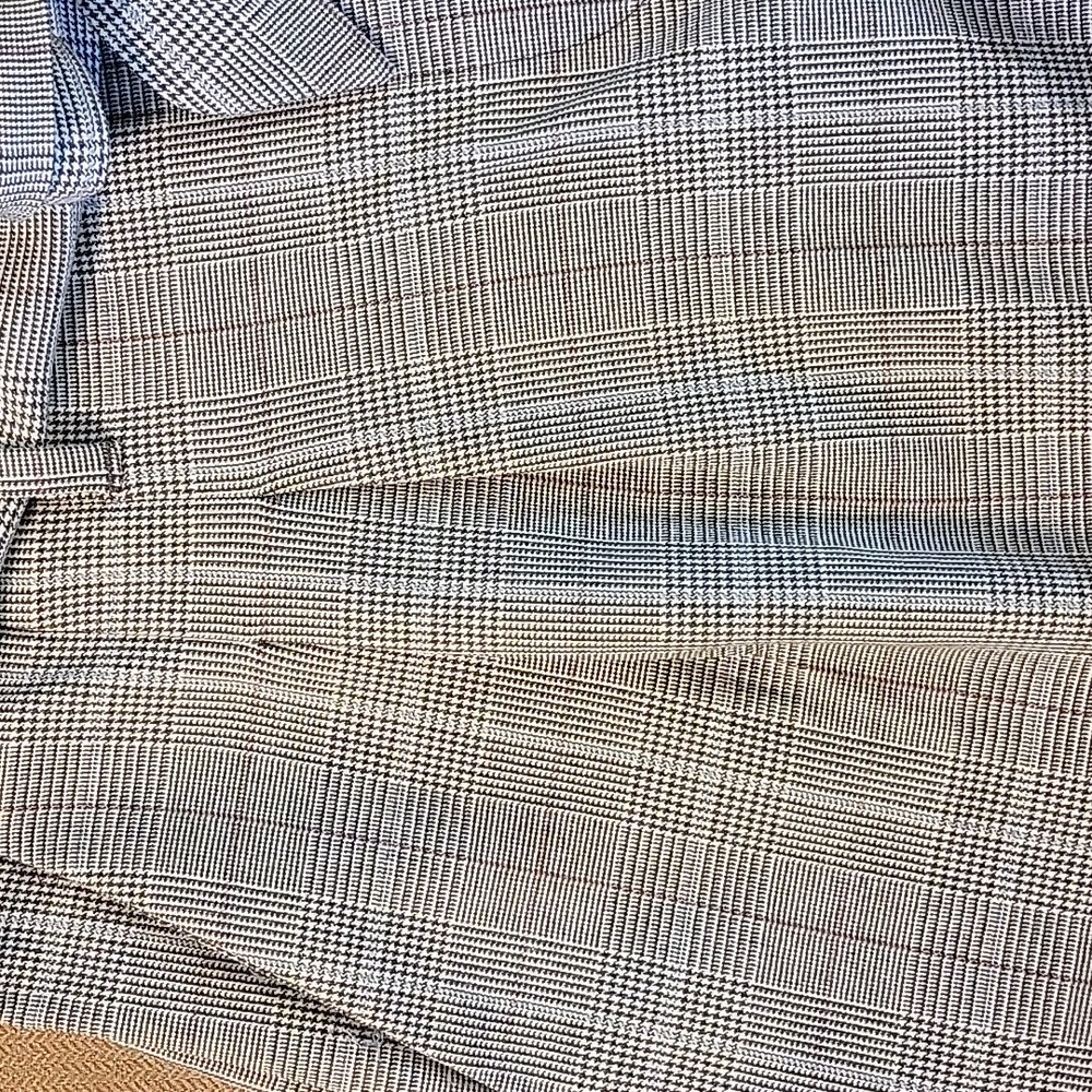 Loft Patterned Shorts - Picture 4 of 5